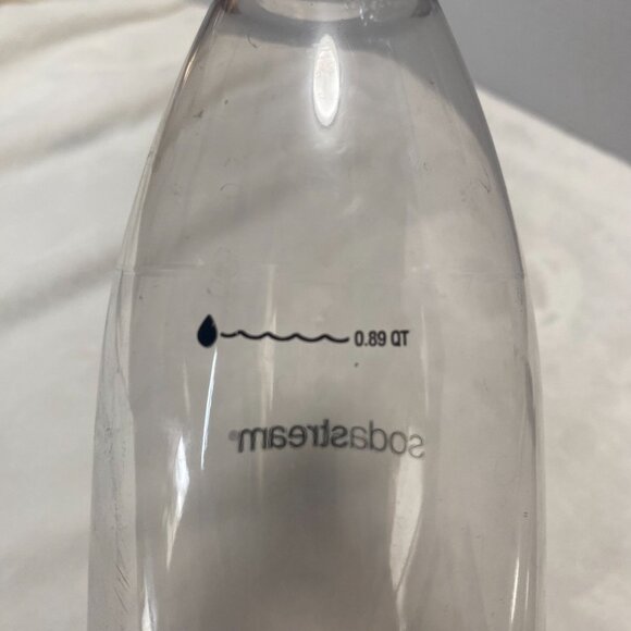 Sodastream Carbonating Replacement Bottles 1Lliter Bottles 2 Pack - Picture 4 of 7